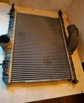 Volvo S40, V40 Intercooler radiator ETP8928