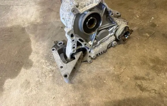 BMW 3 GT F34 Gearbox transfer box case 7505374 0745463