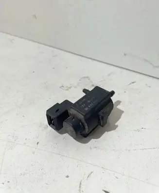 Volvo XC90 Turbo solenoid valve 30611668