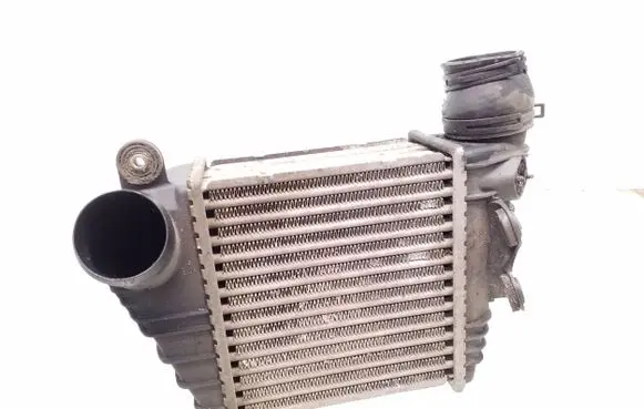 Volkswagen Golf IV Intercooler radiator 1J0145803F