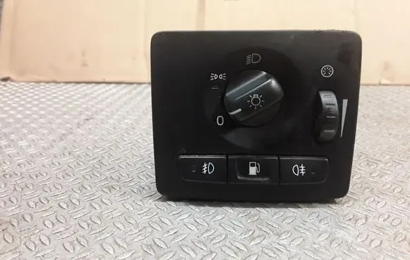 Volvo V50 Light switch 30669735