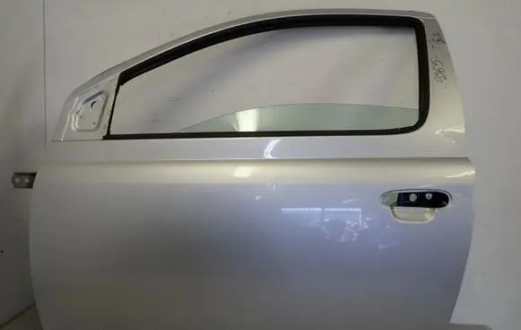 Toyota Yaris Rear door 