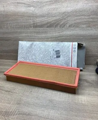 Audi A6 S6 C5 4B Air filter 077129620