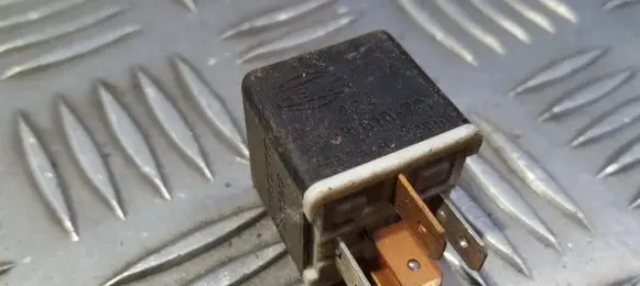Volvo 850 Other relay 00351073 003510-73