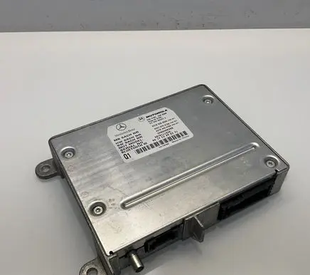 Mercedes-Benz S W221 Bluetooth control unit module A2168206526 A2218703126 DB70111928