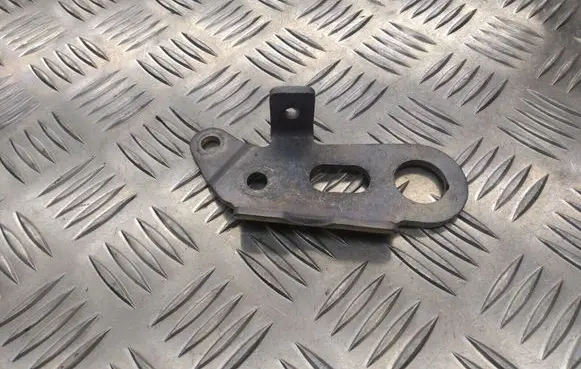 Mercedes-Benz E W212 Engine mounting bracket A6512230841