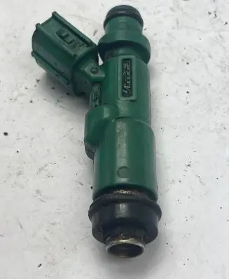 Toyota Prius (XW20) Fuel injector 2325021020