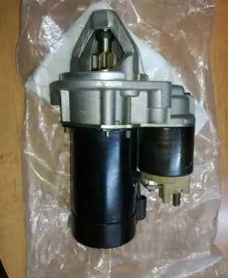 Mercedes-Benz E W124 Starter motor 0001108120