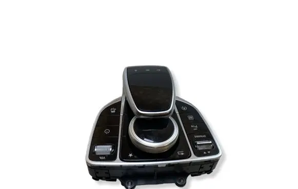 Mercedes-Benz GLC C253 Head unit multimedia control A2059005915 A2059020104 A2059015409