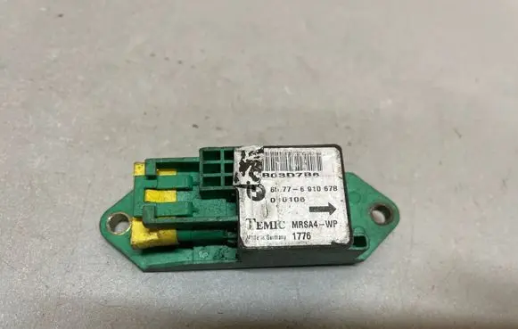 BMW 5 E39 Airbag deployment crash/impact sensor 6910678