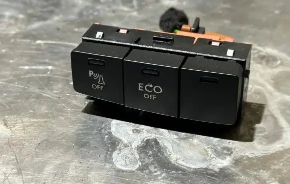 Citroen DS4 Parking (PDC) sensor switch 9666425877