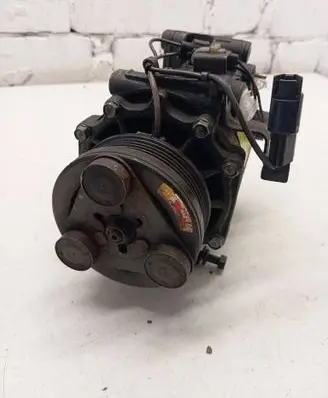 Mitsubishi Eclipse Air conditioning (A/C) compressor (pump) MR500182 AKH200A203 MSC90C