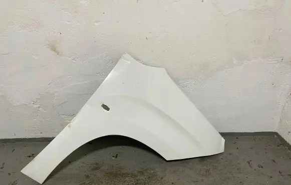 Opel Combo E Fender
