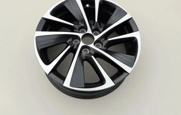 Lexus CT 200H R16 alloy rim 