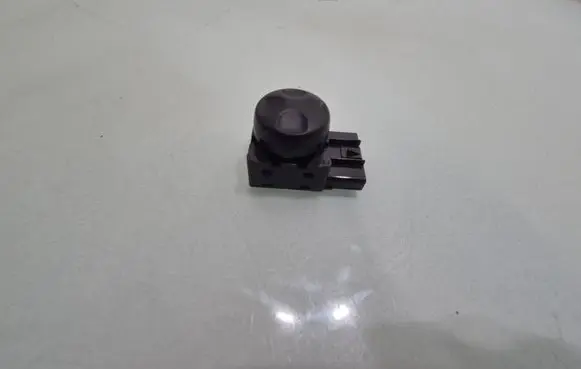 Alfa Romeo Stelvio Seat control switch 56046232AB