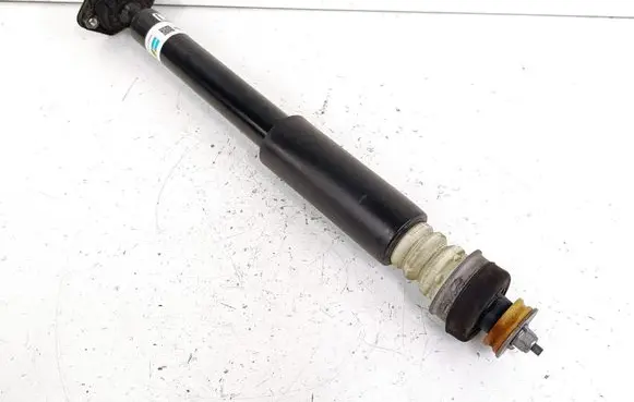 BMW 1 E82 E88 Rear shock absorber/damper 19303574
