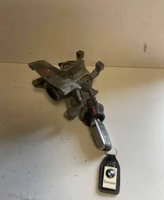 BMW X5 E53 Ignition lock 6751667 1095824 140004