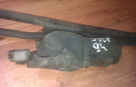 Jeep Grand Cherokee Wiper motor 53546312