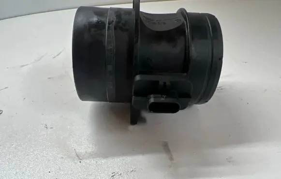 Volkswagen Caddy Mass air flow meter 0281002956