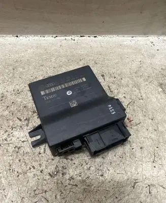 Volkswagen Golf V Gateway control module 4F0907468D 8006TF7MNL 4F0910468A