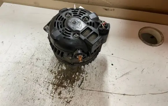 Jaguar S-Type Generator/alternator 4R8310300AB 1042103720