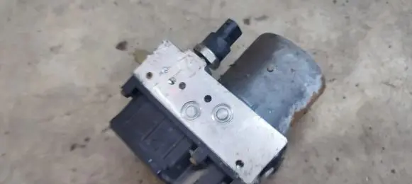 Toyota Avensis T250 ABS Pump 8954105100