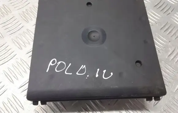 Volkswagen Polo IV 9N3 Central body control module