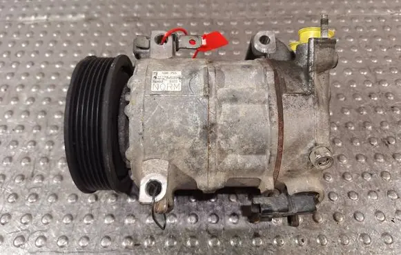 Peugeot 5008 Air conditioning (A/C) compressor (pump) S25081290 447190-8122
