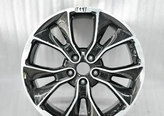 Hyundai i30 R19 alloy rim 