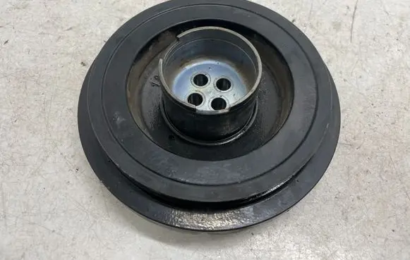 BMW 5 G30 G31 Crankshaft pulley 7934405
