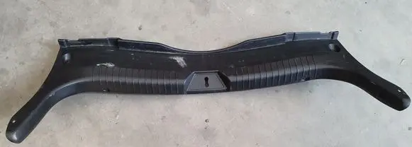 Mazda 6 Tailgate/boot lid lock trim GHK16889X