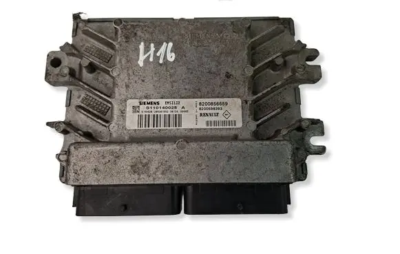 Dacia Sandero Engine control unit/module 8200856659 8200598393 S110140025