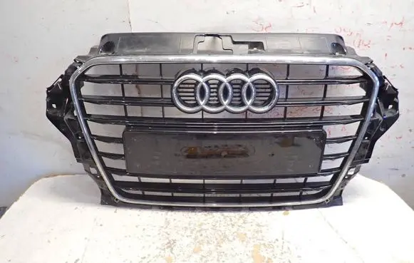 Audi A3 S3 8V Front bumper upper radiator grill 8V5853651