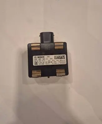 Volkswagen Golf VII Distronic sensor radar 3QF907561D 3QF907572A