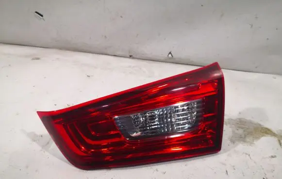 Mitsubishi ASX Tailgate rear/tail lights GC29Q