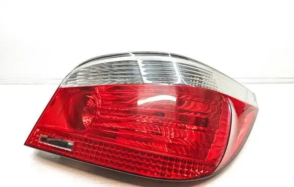 BMW 5 E60 E61 Rear/tail lights 7165738 E4342U