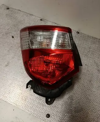 Toyota Yaris Rear/tail lights