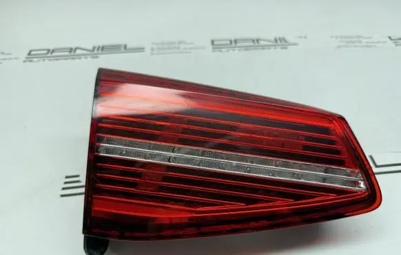 Volkswagen PASSAT B7 Tailgate rear/tail lights 3G9945307