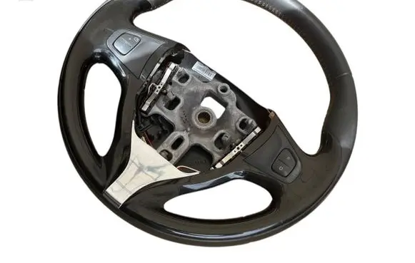 Renault Clio IV Steering wheel 6218822B
