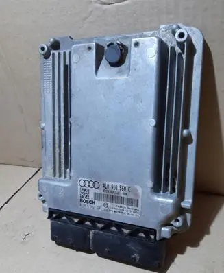 Audi Q7 4L Engine control unit/module