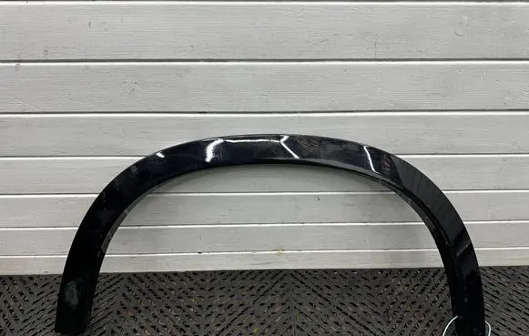 BMW X1 U11 Rear arch trim 5A01688 0AFML0190 101457130600
