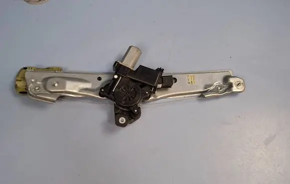 Opel Astra K Rear door window regulator with motor 13406678 C46110100