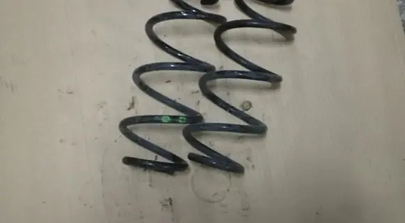 Suzuki Swift II Rear coil spring
