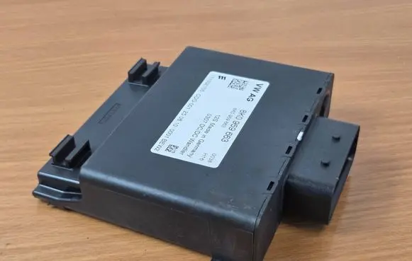 Audi Q7 4L Other control units/modules 8K0959663 111002105