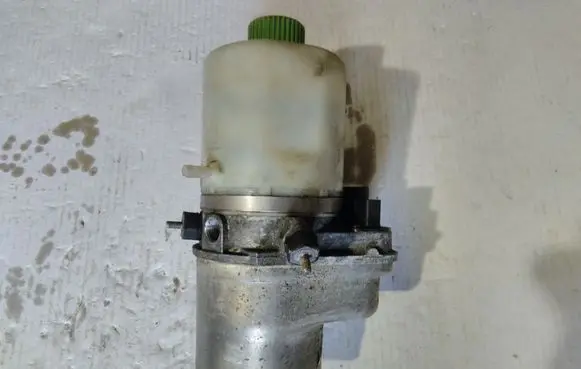 Volkswagen Bora Electric power steering pump 6R0423156B M23810343MI