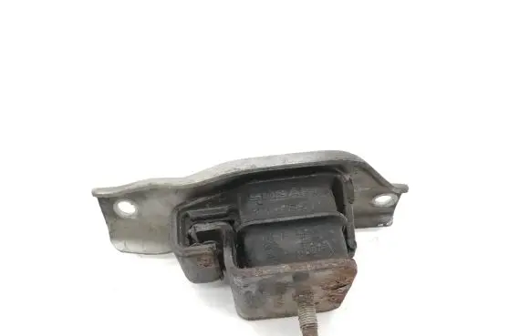 Subaru Legacy Engine mount bracket 41022FA000
