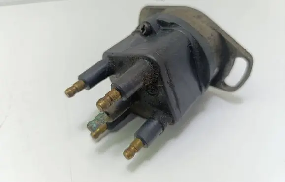 Renault Clio I Spark distributor 2525646A