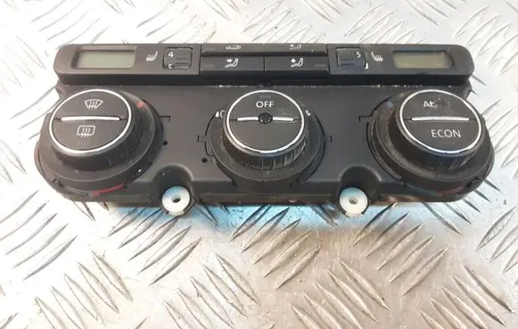 Volkswagen Touran I Climate control unit