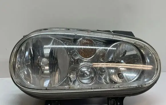 Volkswagen Golf IV Headlight/headlamp 1J1941010B 67742020