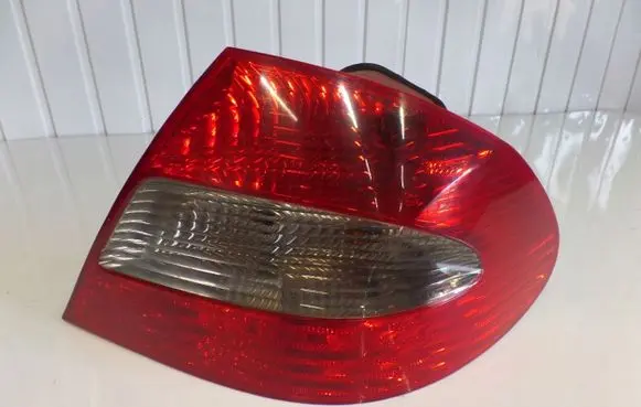 Mercedes-Benz CLK A209 C209 Rear/tail lights A2098201664